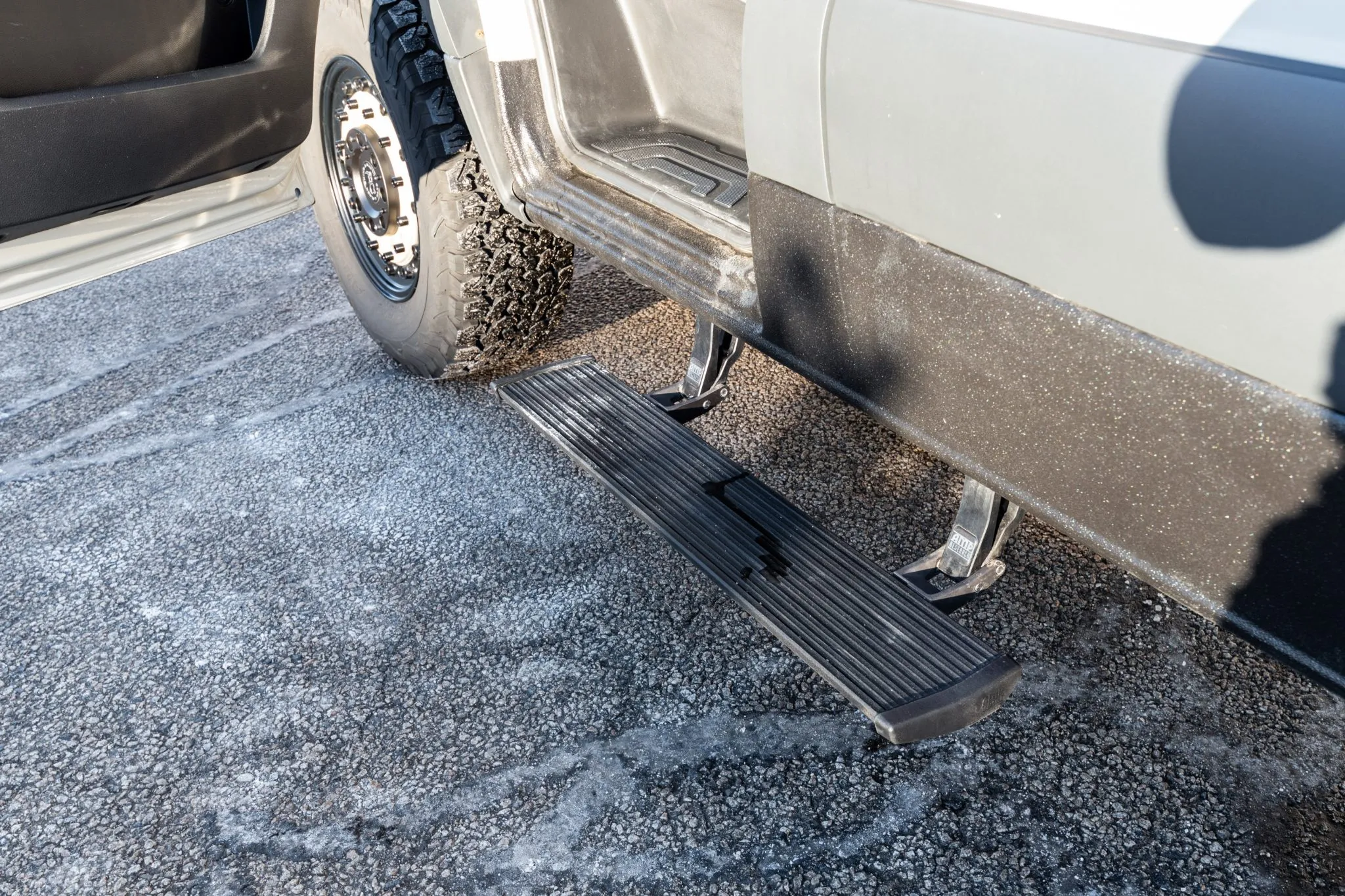 Sold: 2021 Mercedes-Benz Sprinter 2500 4×4