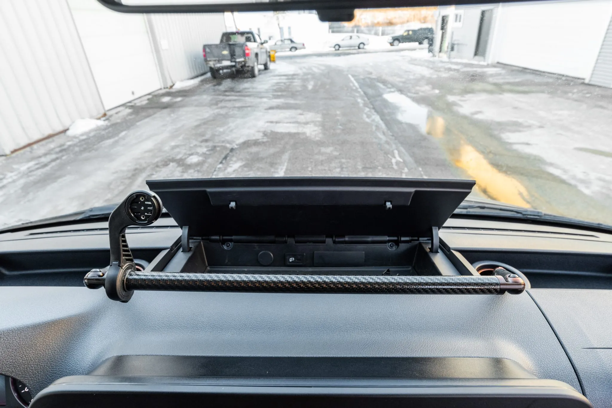 Sold: 2021 Mercedes-Benz Sprinter 2500 4×4