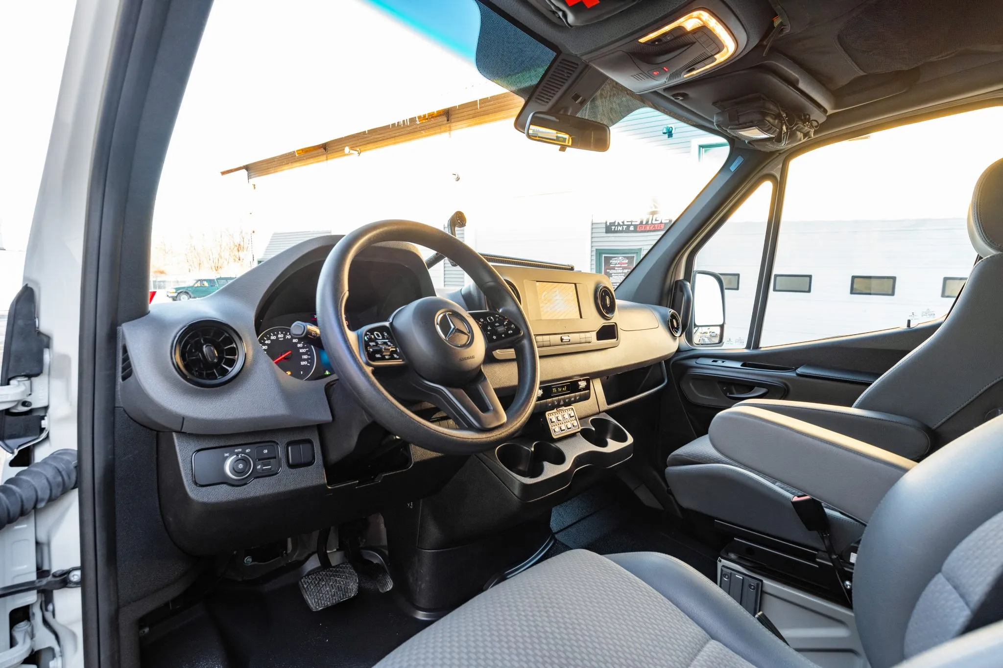 Sold: 2021 Mercedes-Benz Sprinter 2500 4×4