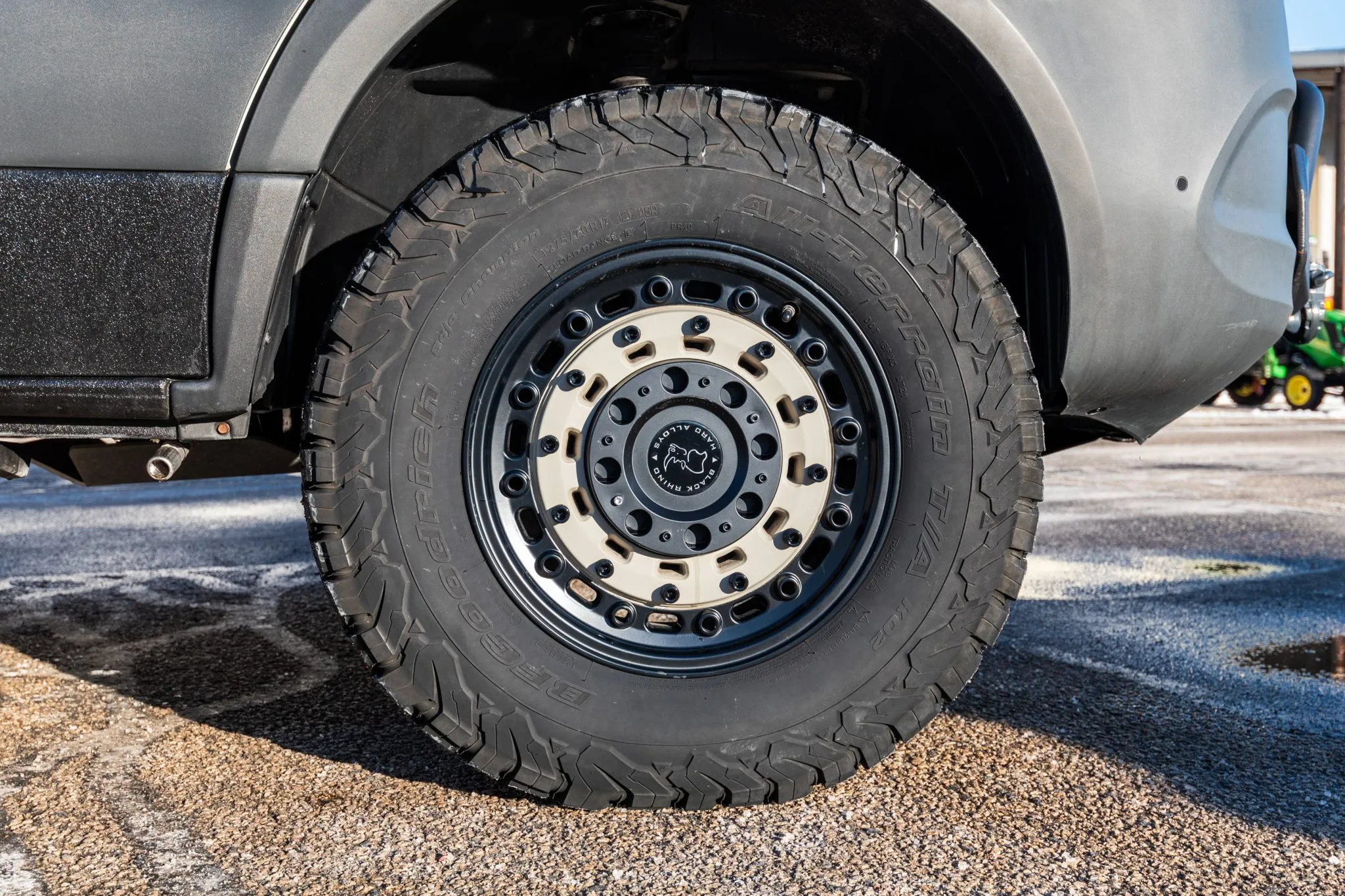 Sold: 2021 Mercedes-Benz Sprinter 2500 4×4