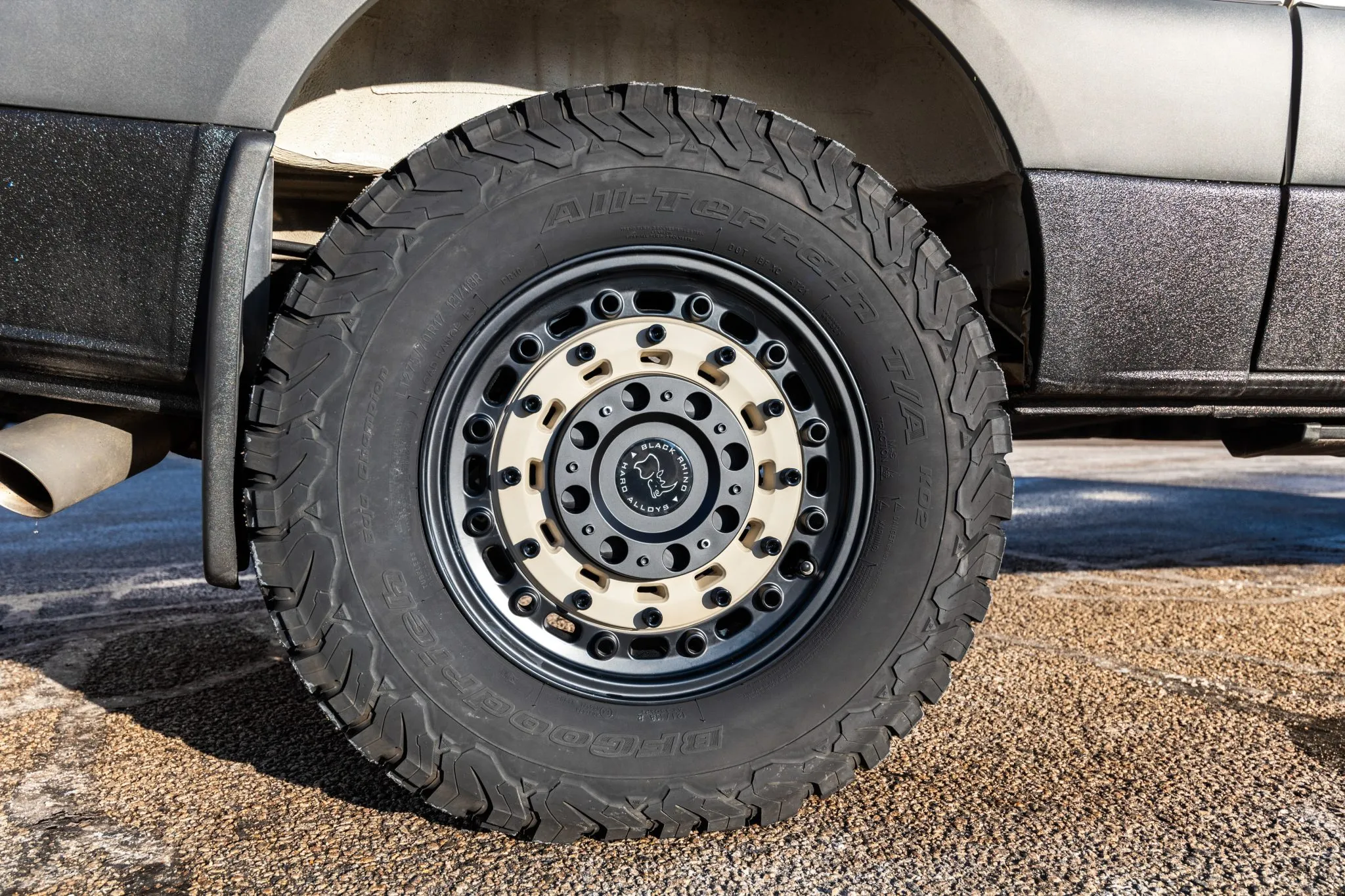 Sold: 2021 Mercedes-Benz Sprinter 2500 4×4