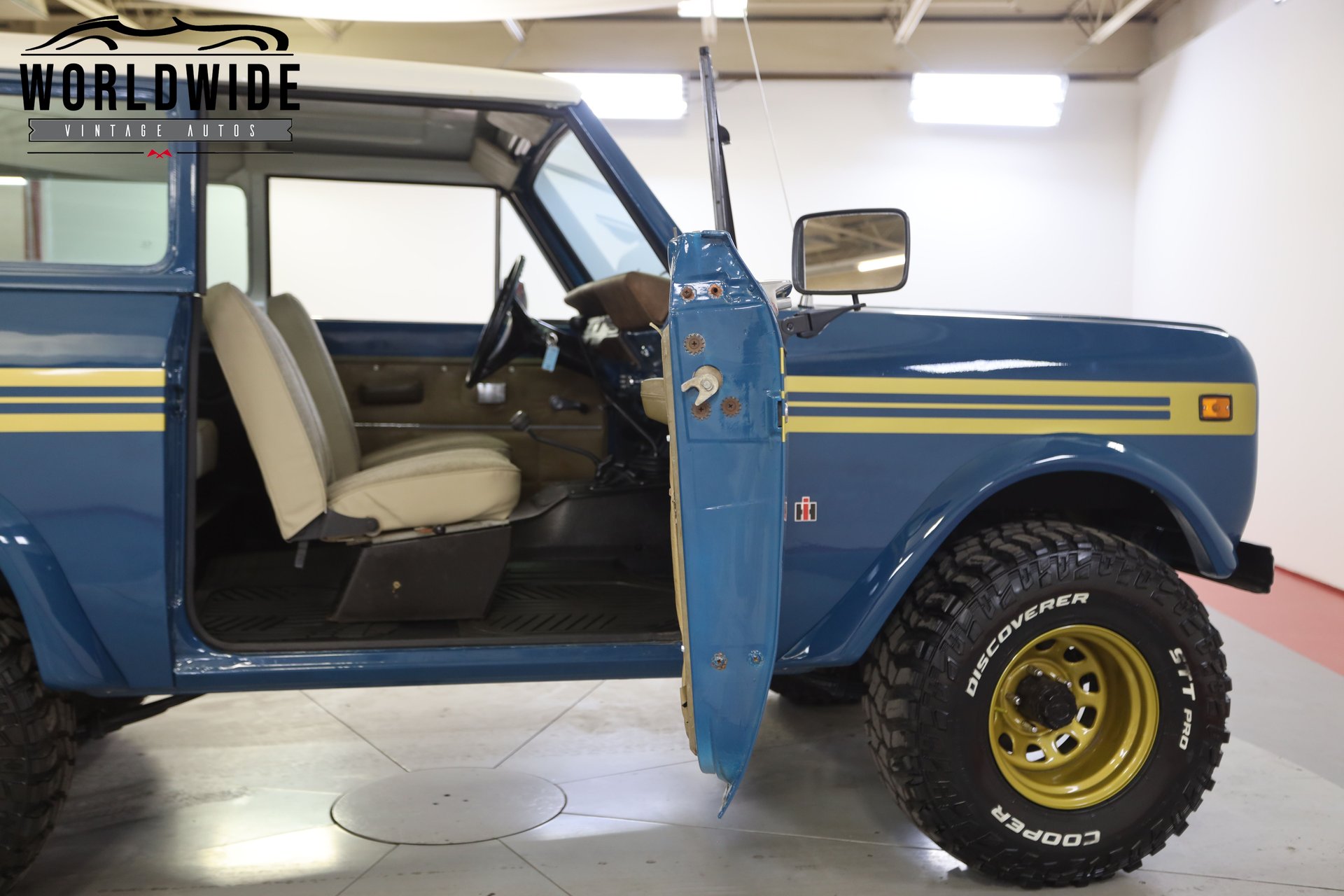 Sold: 1974 international Harvester Scout II