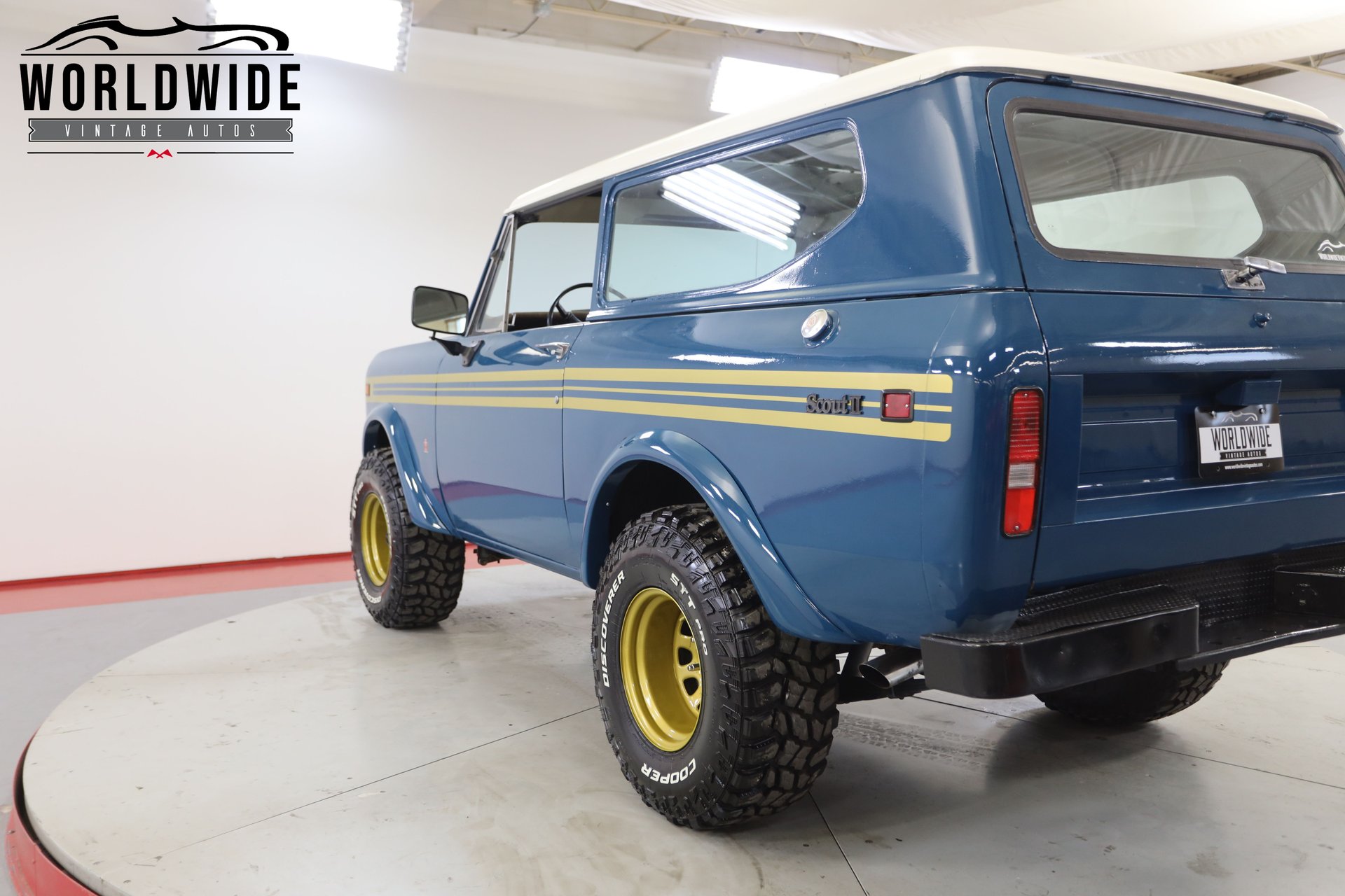 Sold: 1974 international Harvester Scout II