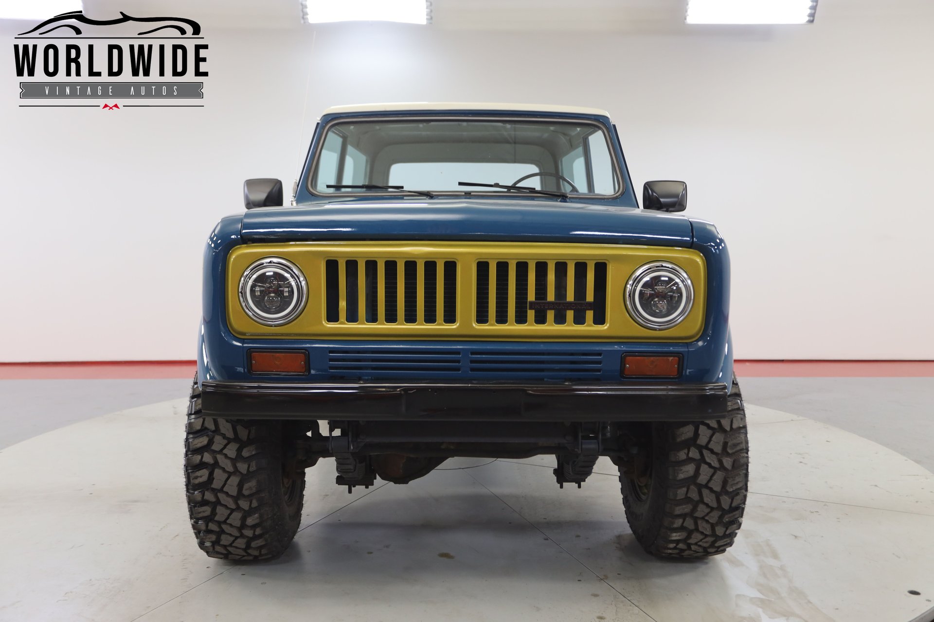 Sold: 1974 international Harvester Scout II