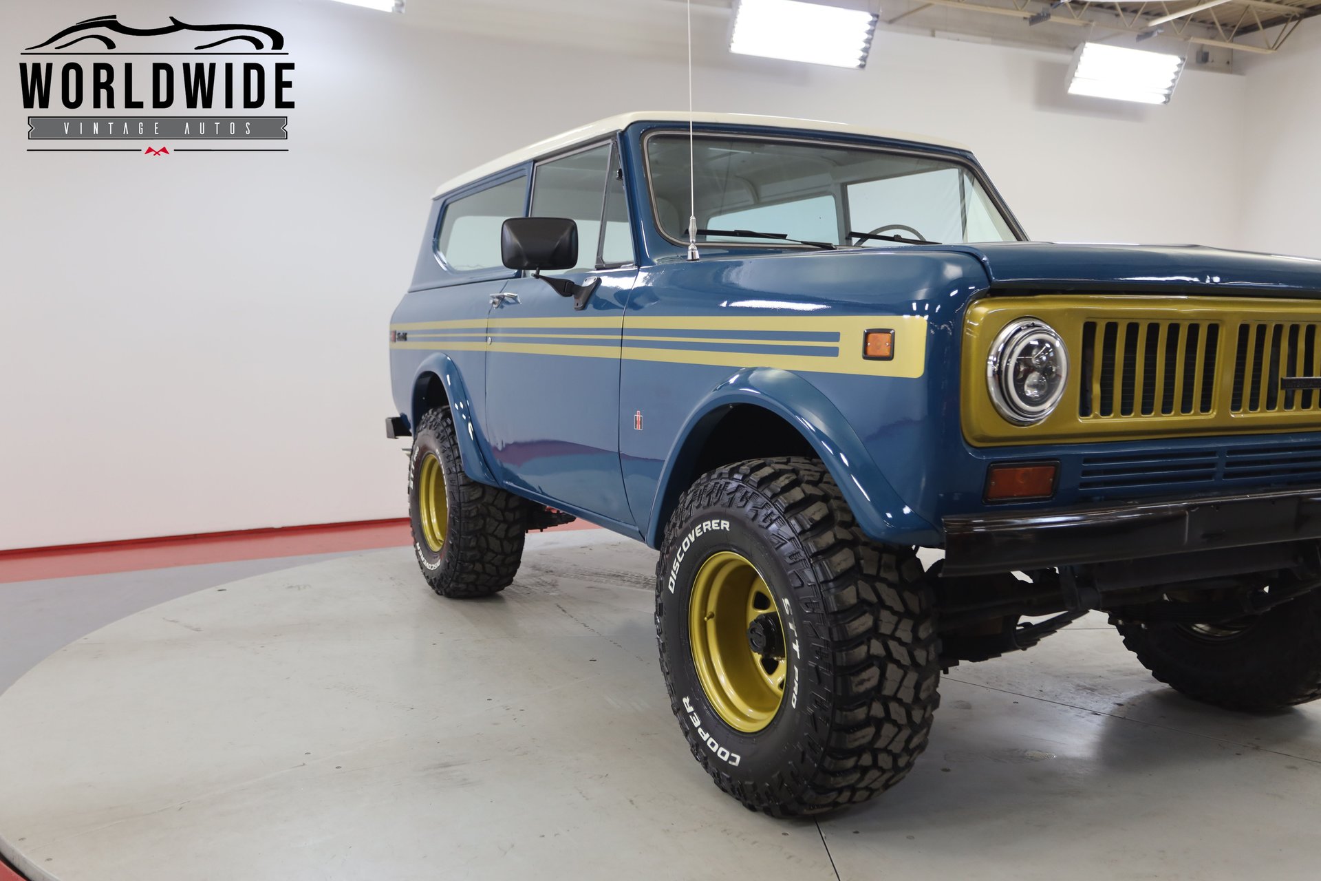 Sold: 1974 international Harvester Scout II