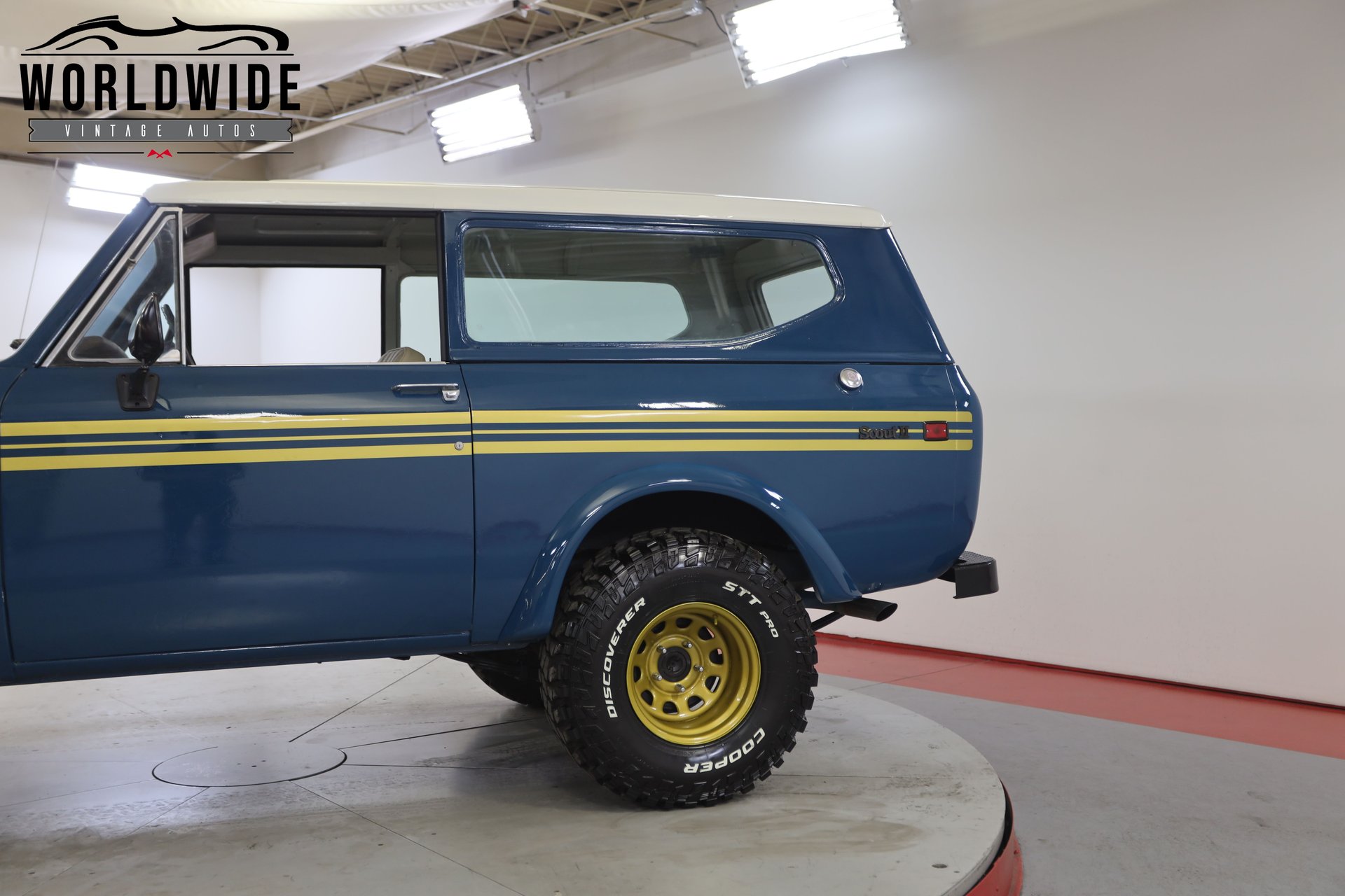 Sold: 1974 international Harvester Scout II