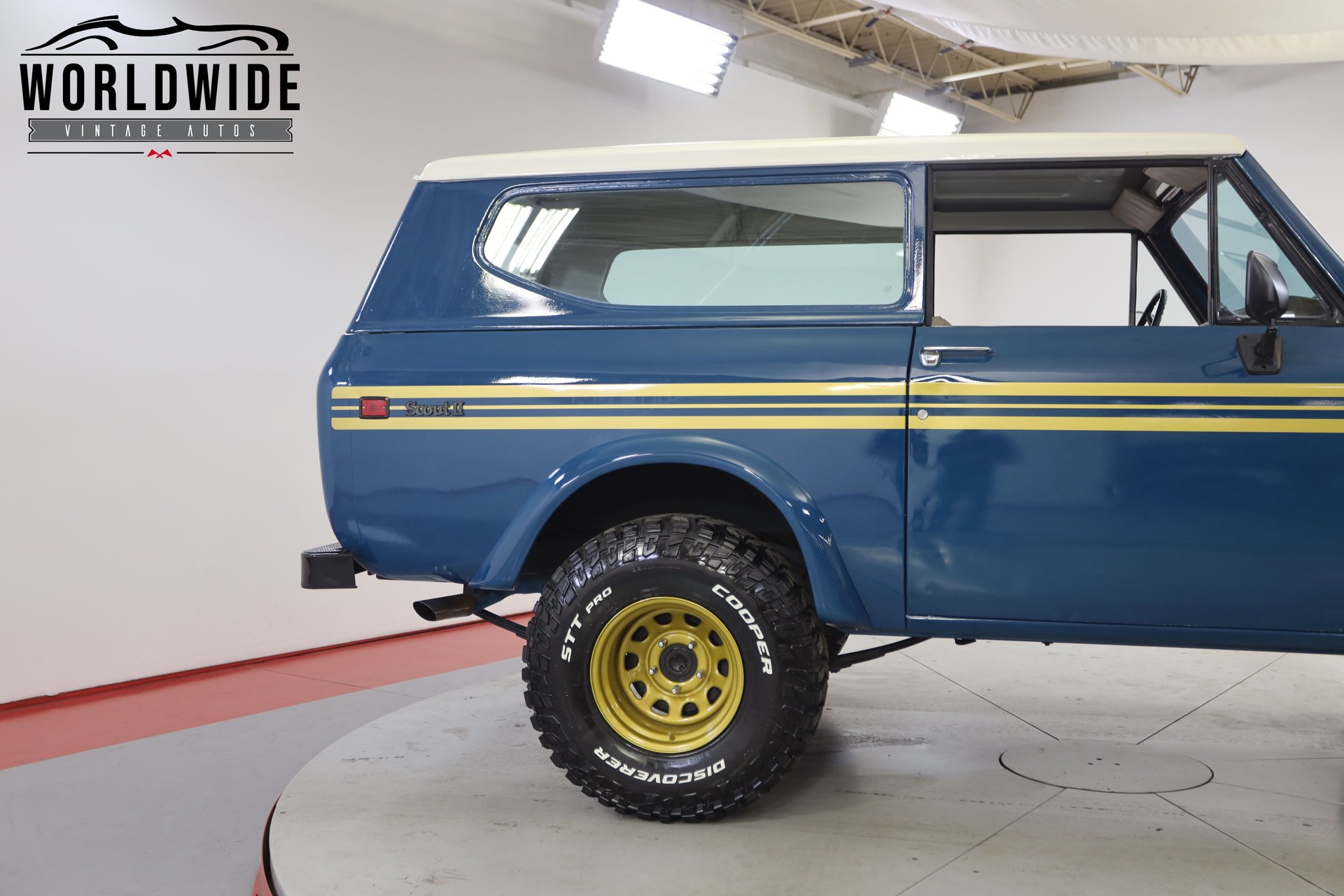 Sold: 1974 international Harvester Scout II