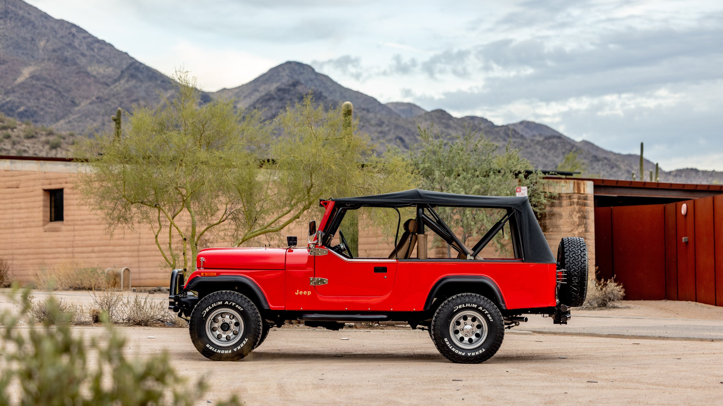 1982 Jeep CJ-8 Scrambler