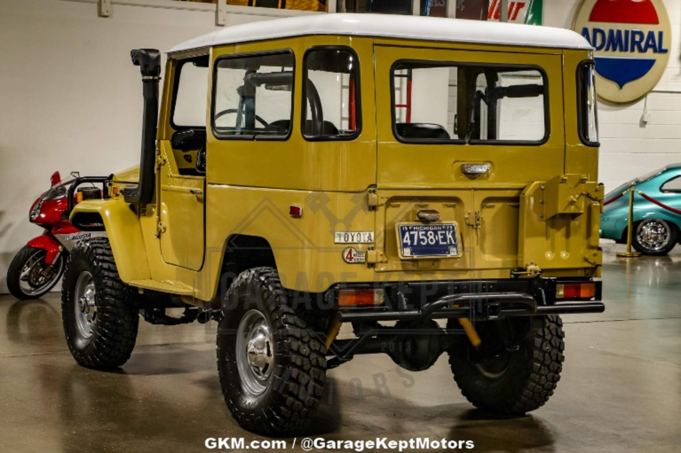 Sold: 1974 Toyota Land Cruiser FJ40 4×4