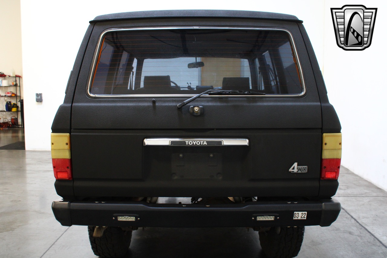 1985 Toyota Land Cruiser FJ60