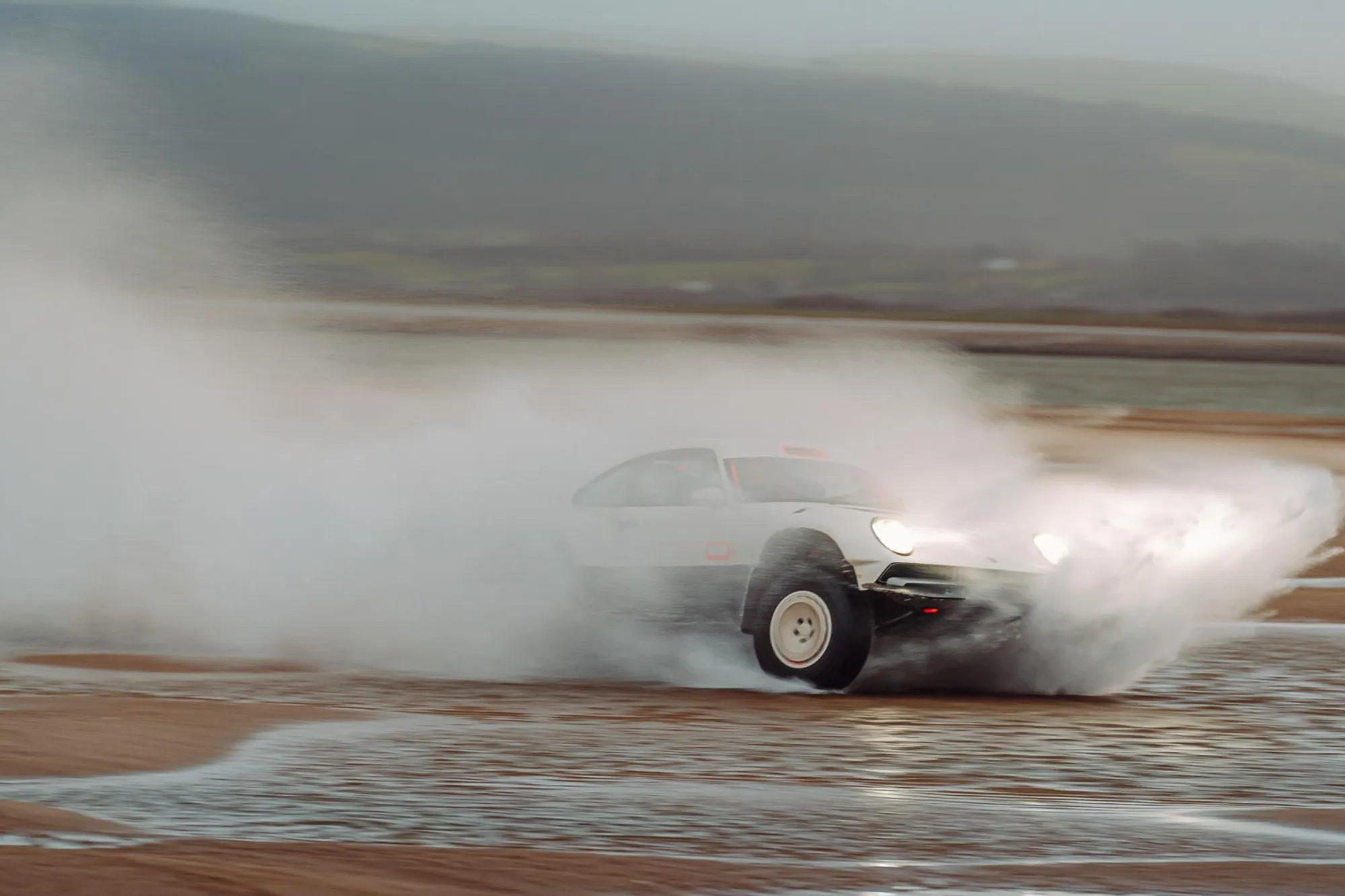 Sold: Singer ACS Porsche 911 - 5