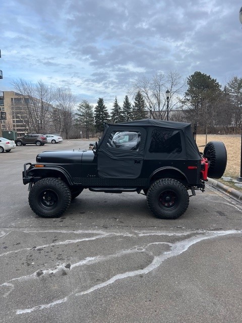  Jeep CJ-7