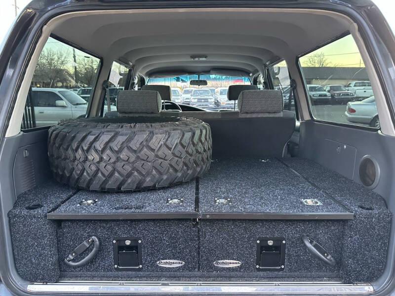 Modified 1991 Toyota Land Cruiser