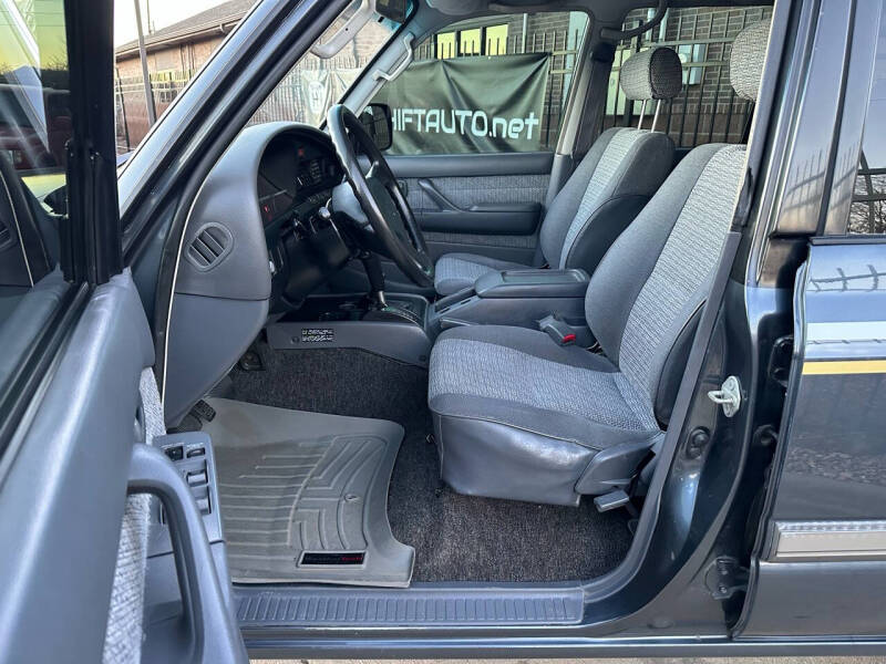 Modified 1991 Toyota Land Cruiser