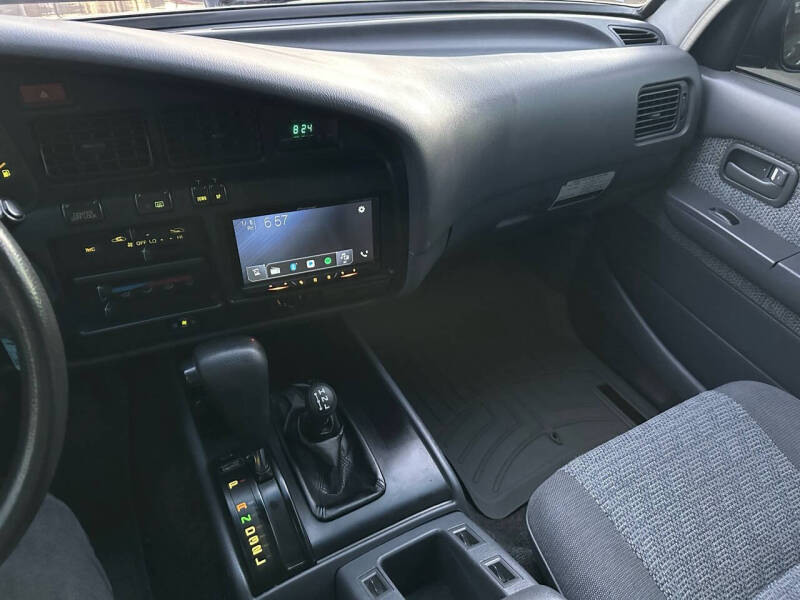 Modified 1991 Toyota Land Cruiser