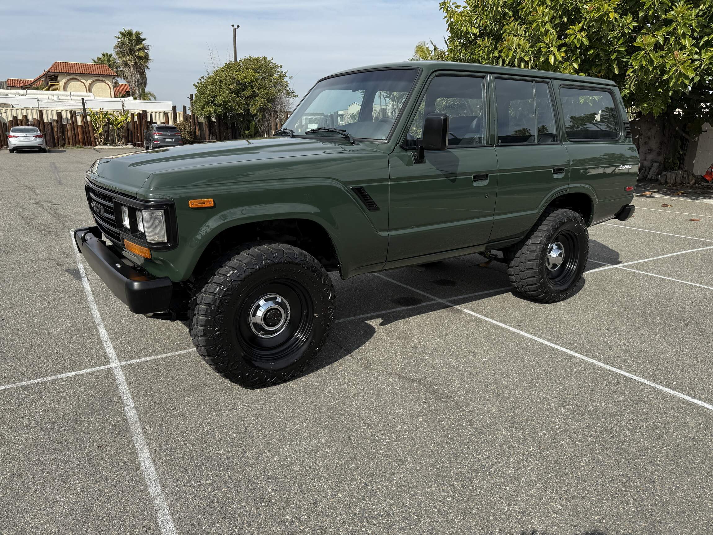 Sold: 1989 Toyota Land Cruiser FJ62