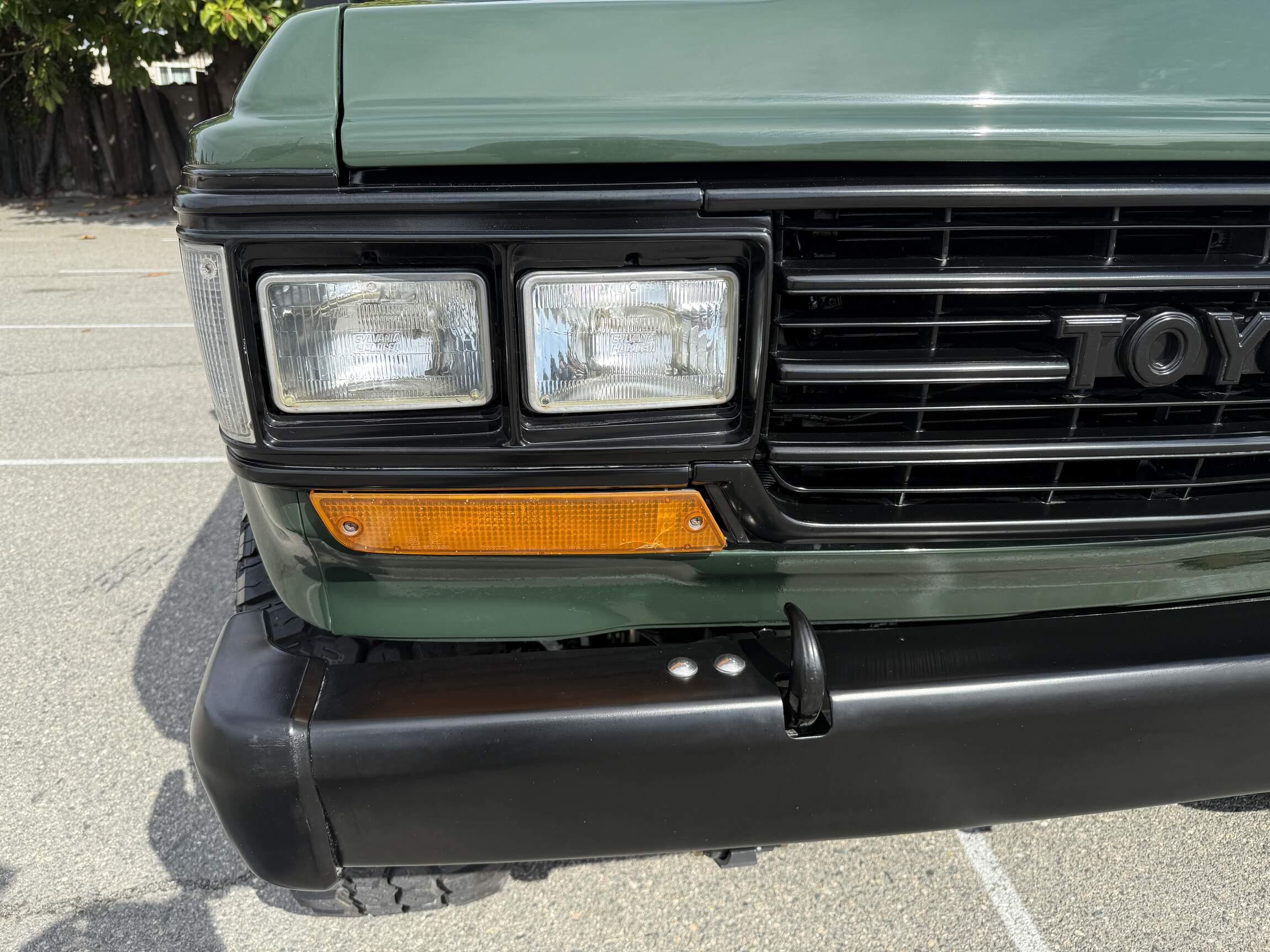 Sold: 1989 Toyota Land Cruiser FJ62
