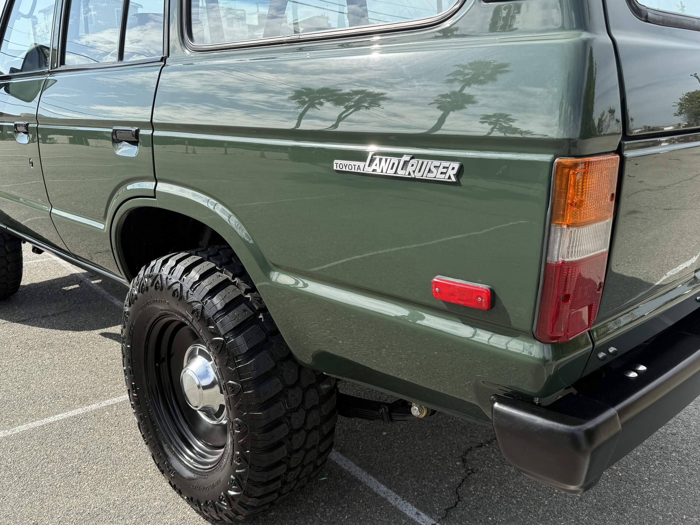 Sold: 1989 Toyota Land Cruiser FJ62