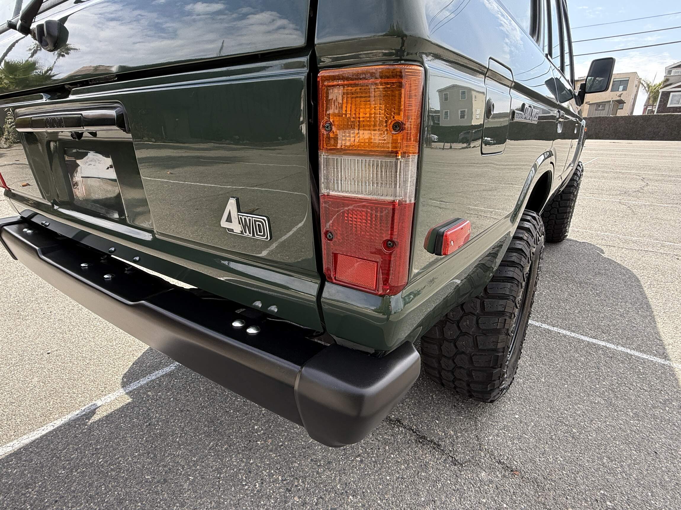 Sold: 1989 Toyota Land Cruiser FJ62