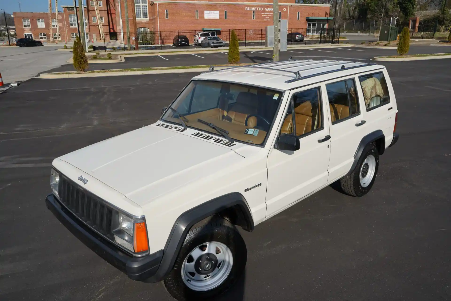 5-Speed Manual 1986 Jeep Cherokee 4×4