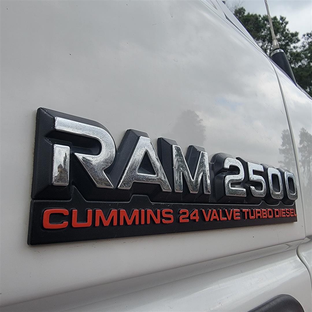 2002 Dodge Ram 2500 Laramie SLT