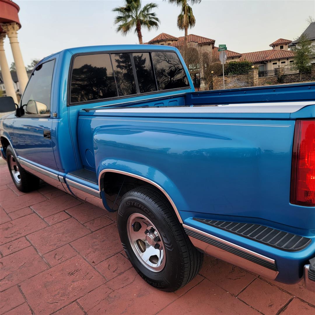 1992 Chevrolet C1500 Silverado - 5