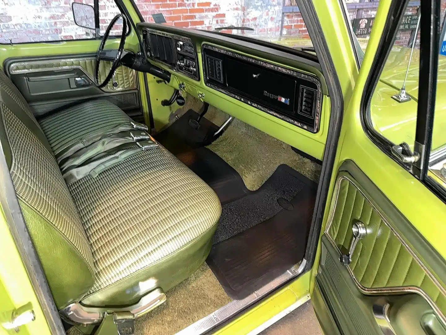 1975 Ford F-150 XLT