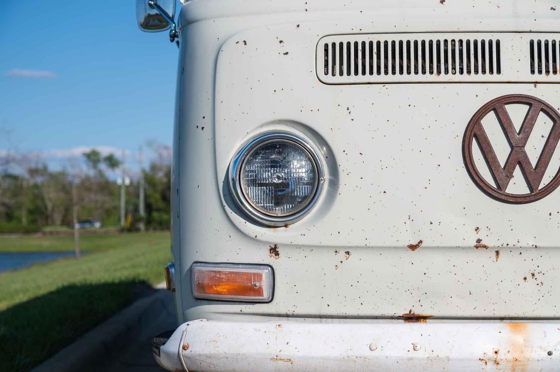 1970 Volkswagen Westfalia Bus