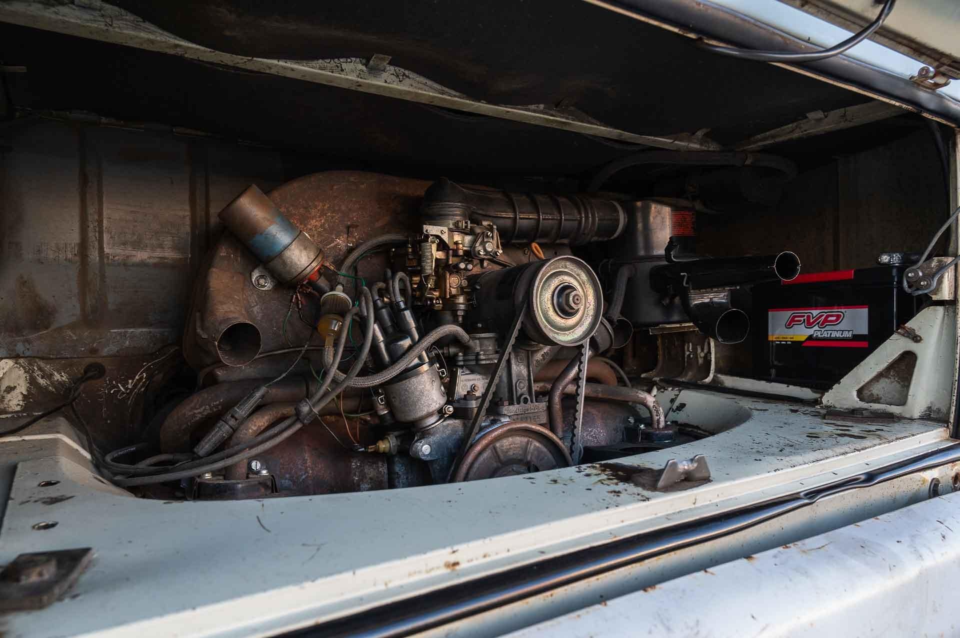 1970 Volkswagen Westfalia Bus
