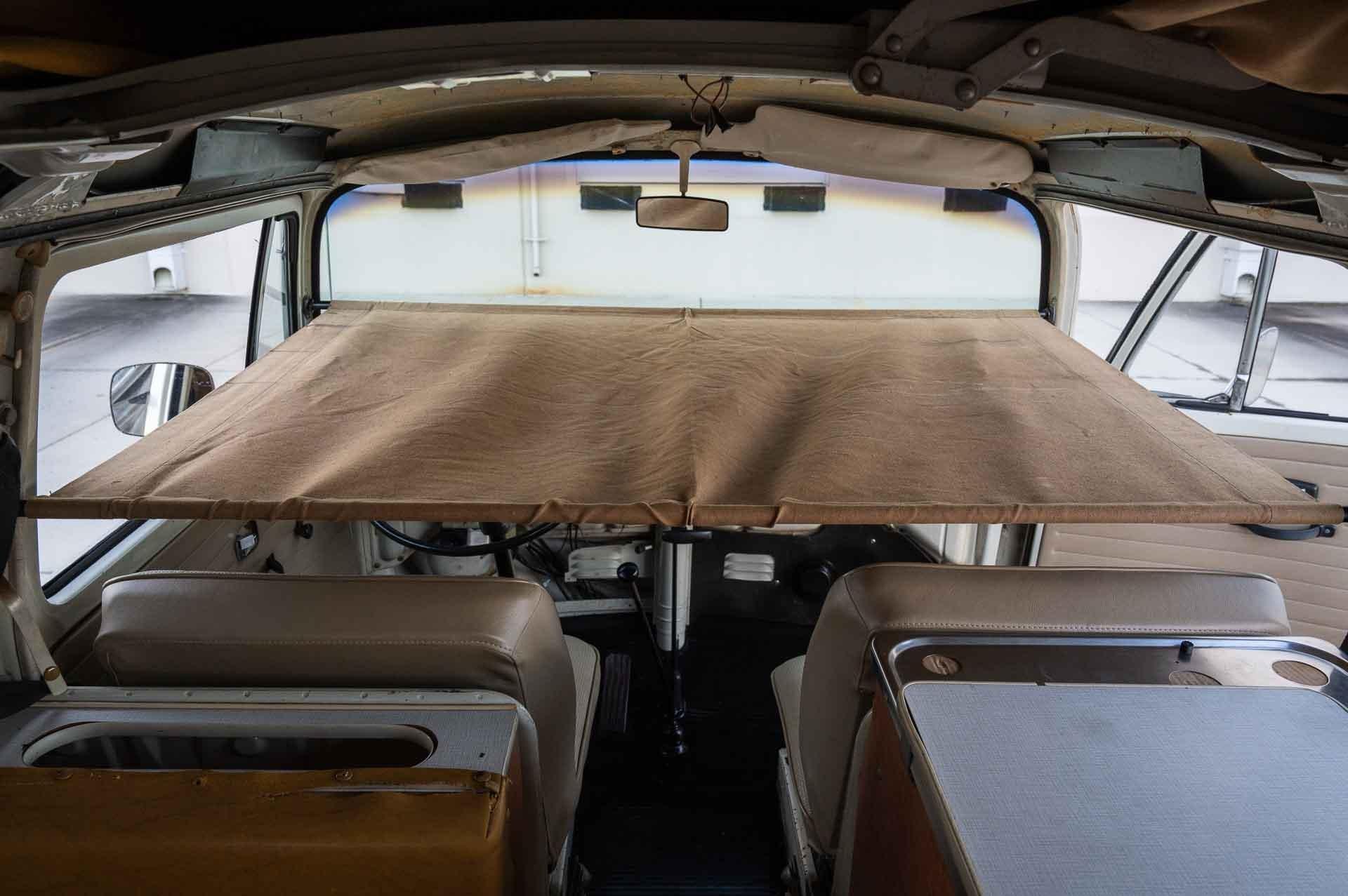 1970 Volkswagen Westfalia Bus