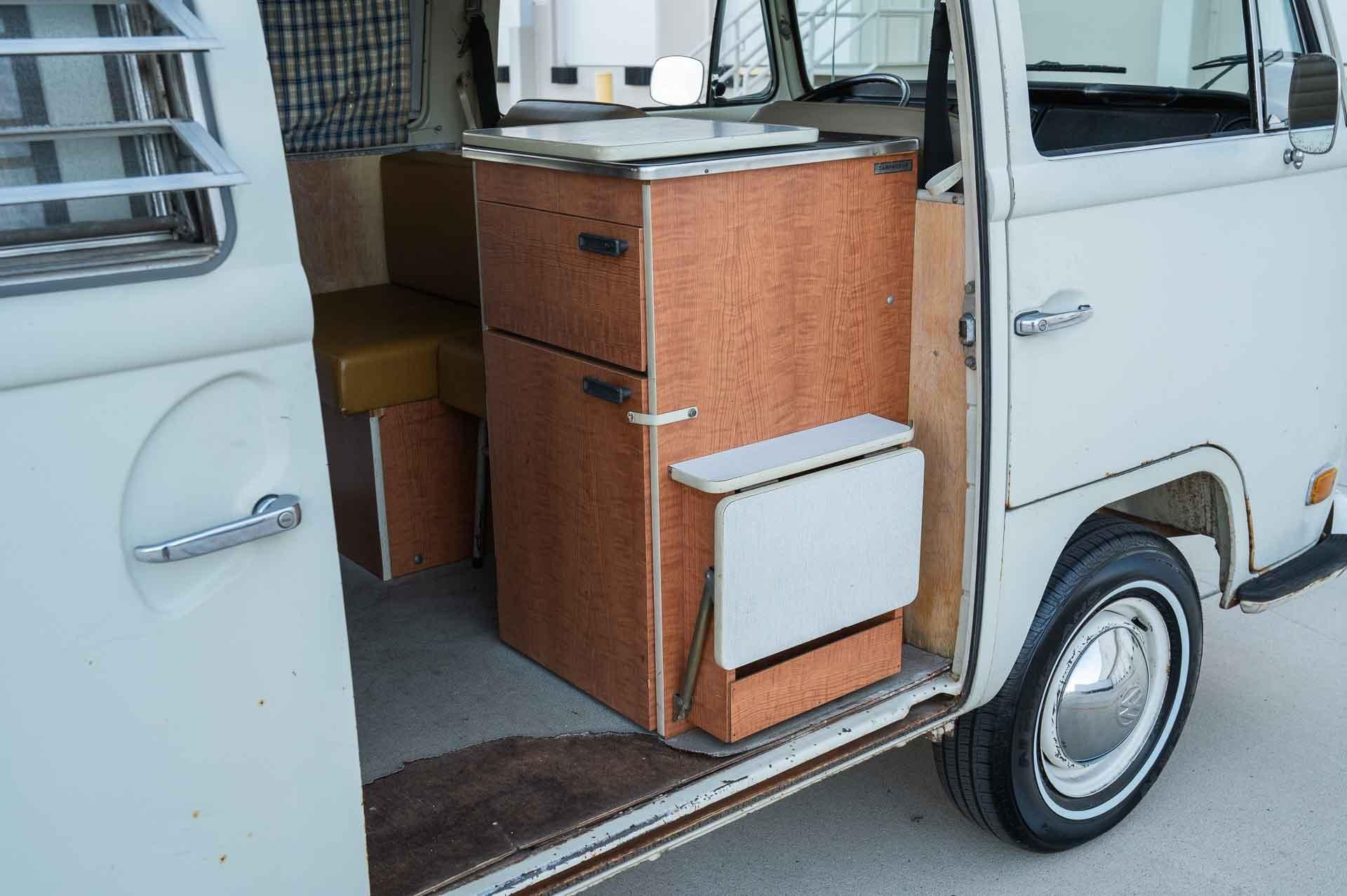 1970 Volkswagen Westfalia Bus