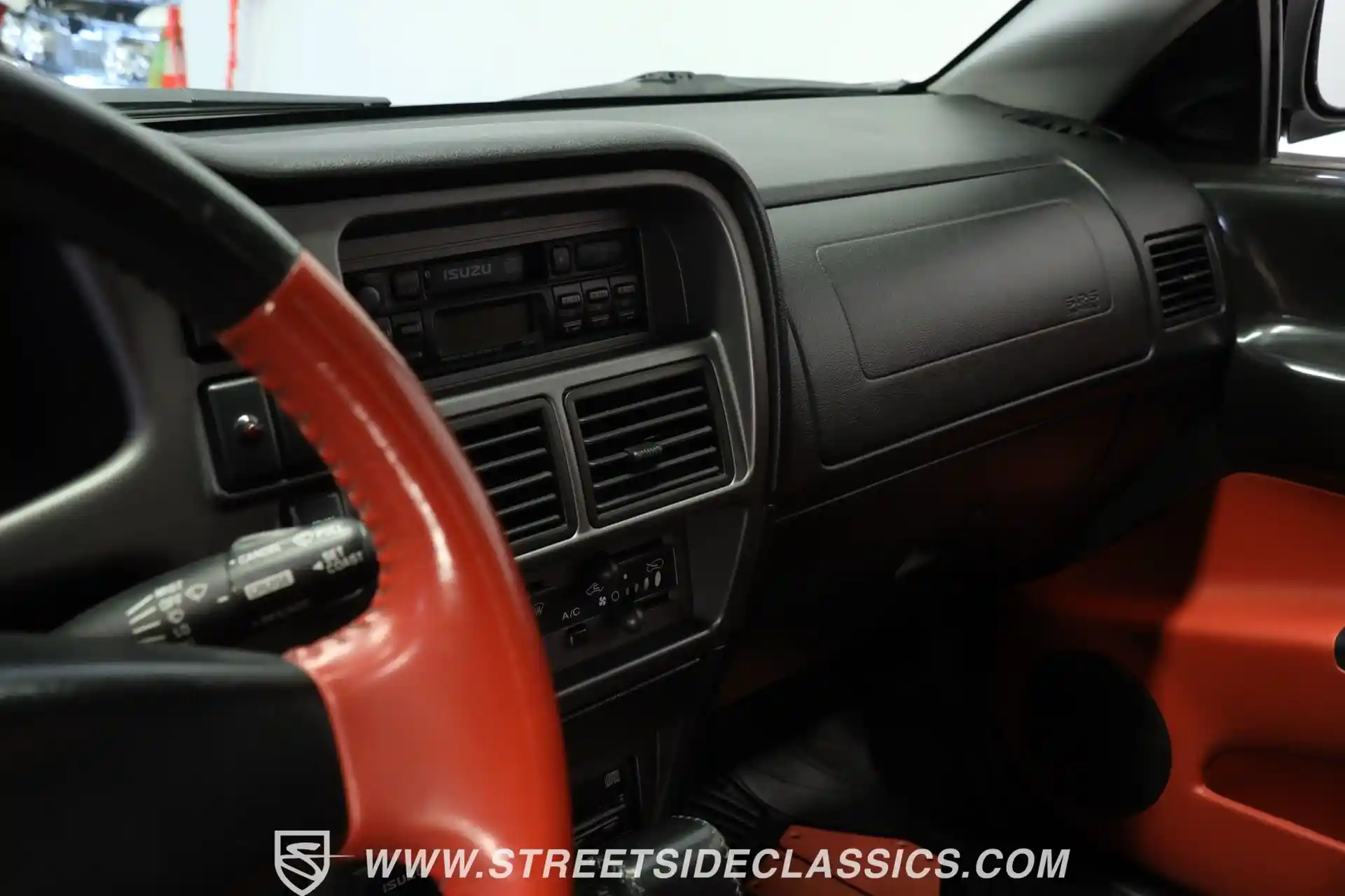 1999 Isuzu VehiCROSS 4×4