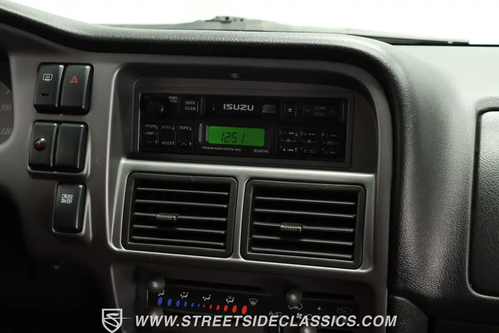 1999 Isuzu VehiCROSS 4×4