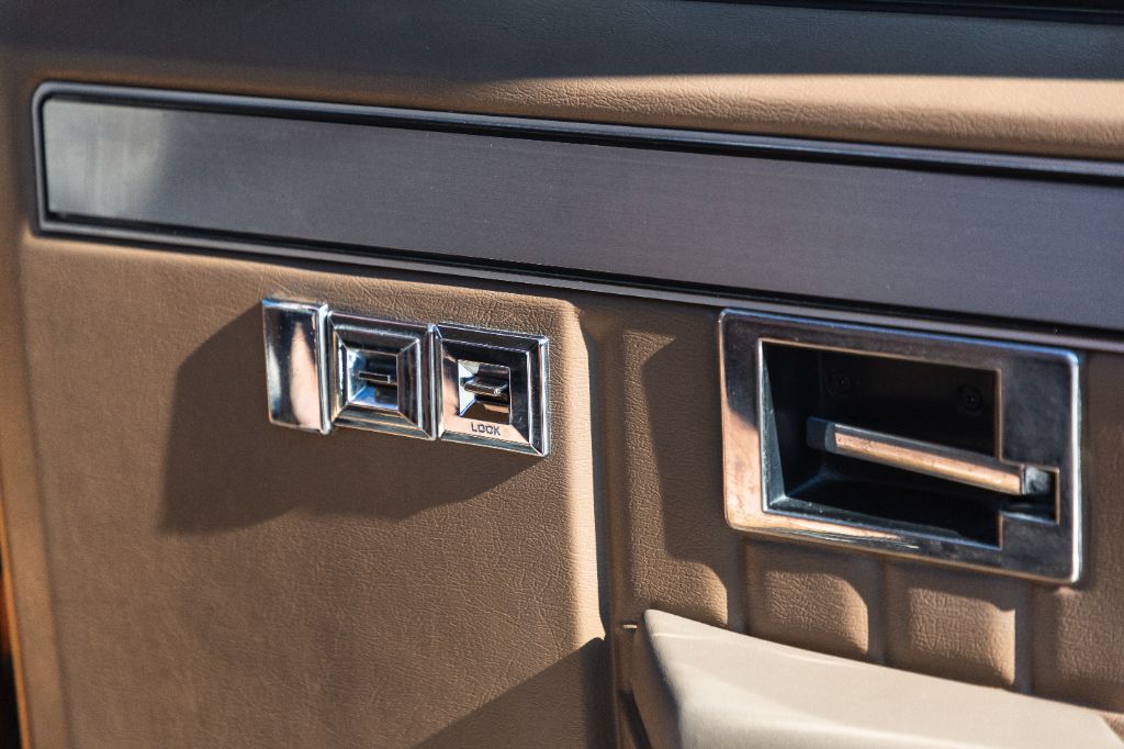 Sold: Diesel-Powered 1986 Chevrolet Blazer 4×4