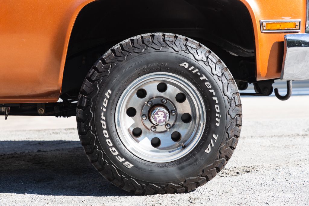 Sold: Diesel-Powered 1986 Chevrolet Blazer 4×4