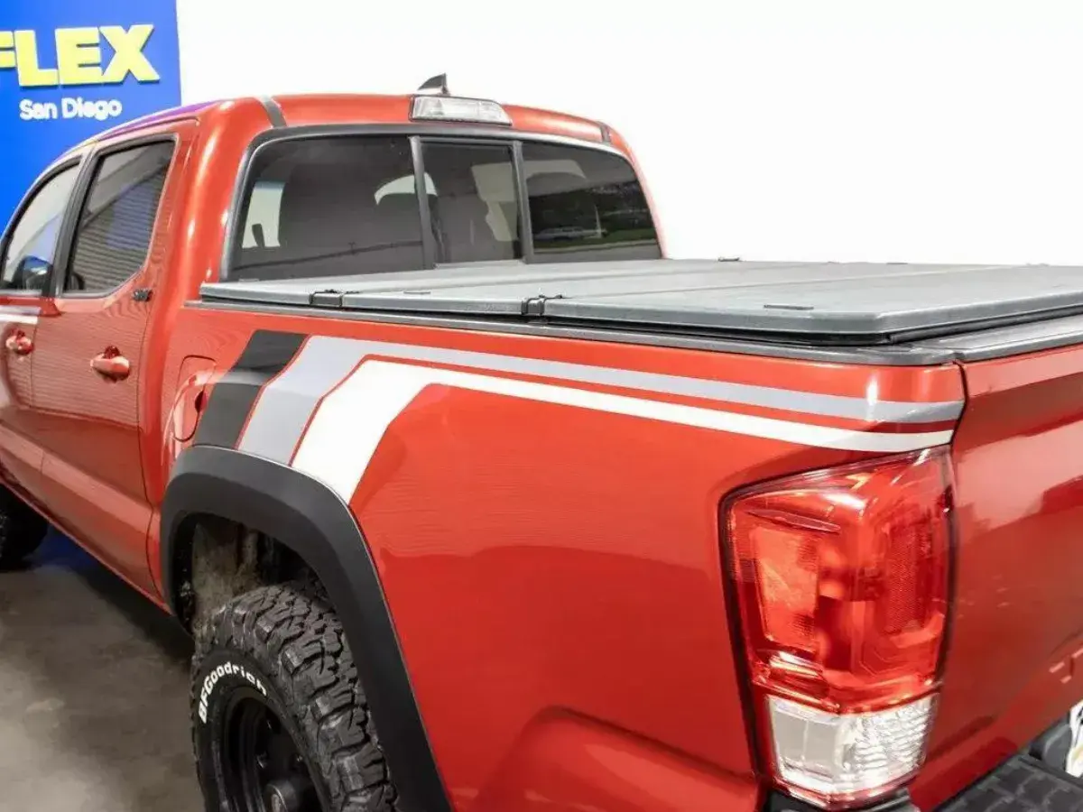 2017 Toyota Tacoma Renoca Windansea SR5