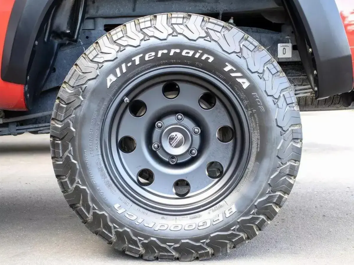 2017 Toyota Tacoma Renoca Windansea SR5