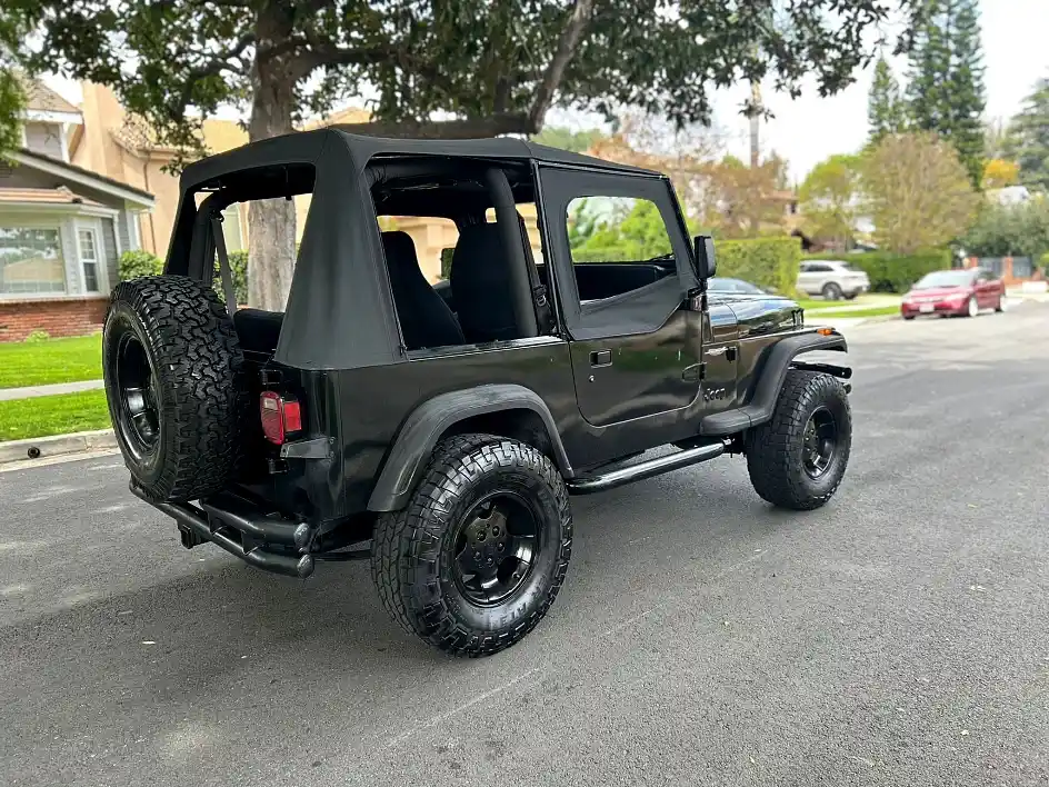 1994 Jeep Wrangler SE 4×4