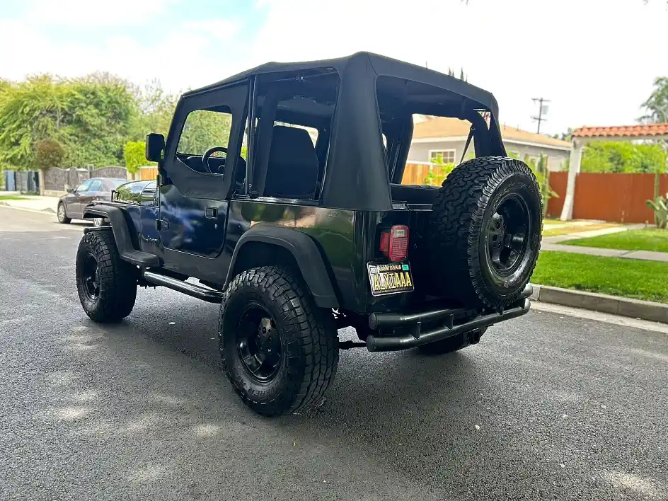 1994 Jeep Wrangler SE 4×4 - 2
