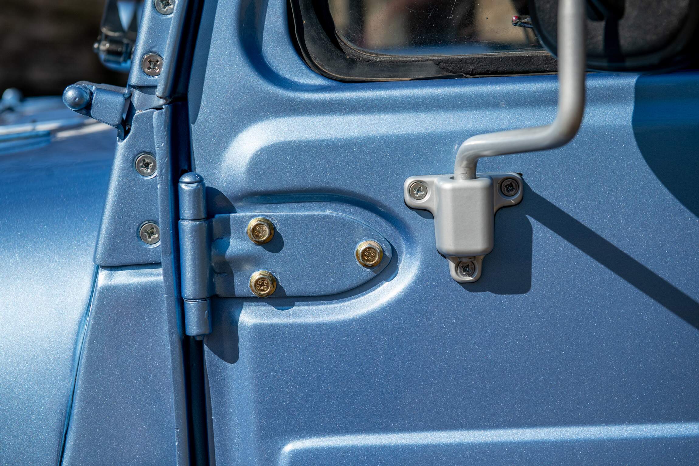 Sold: 1977 Toyota HJ45 Land Cruiser Pickup 4×4