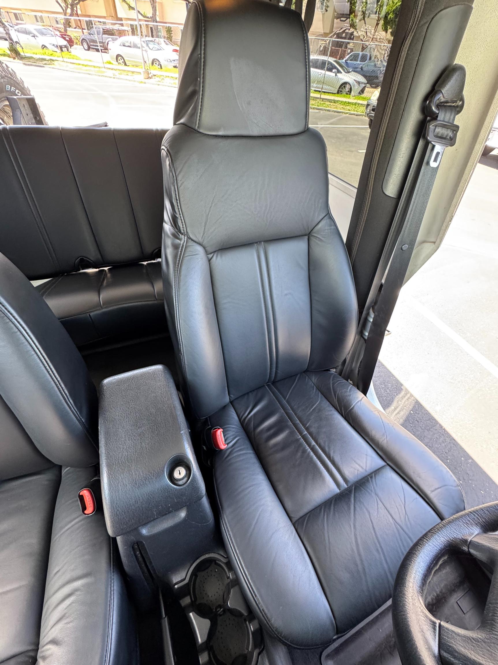 Sold: 2004 Jeep Wrangler Unlimited 4×4