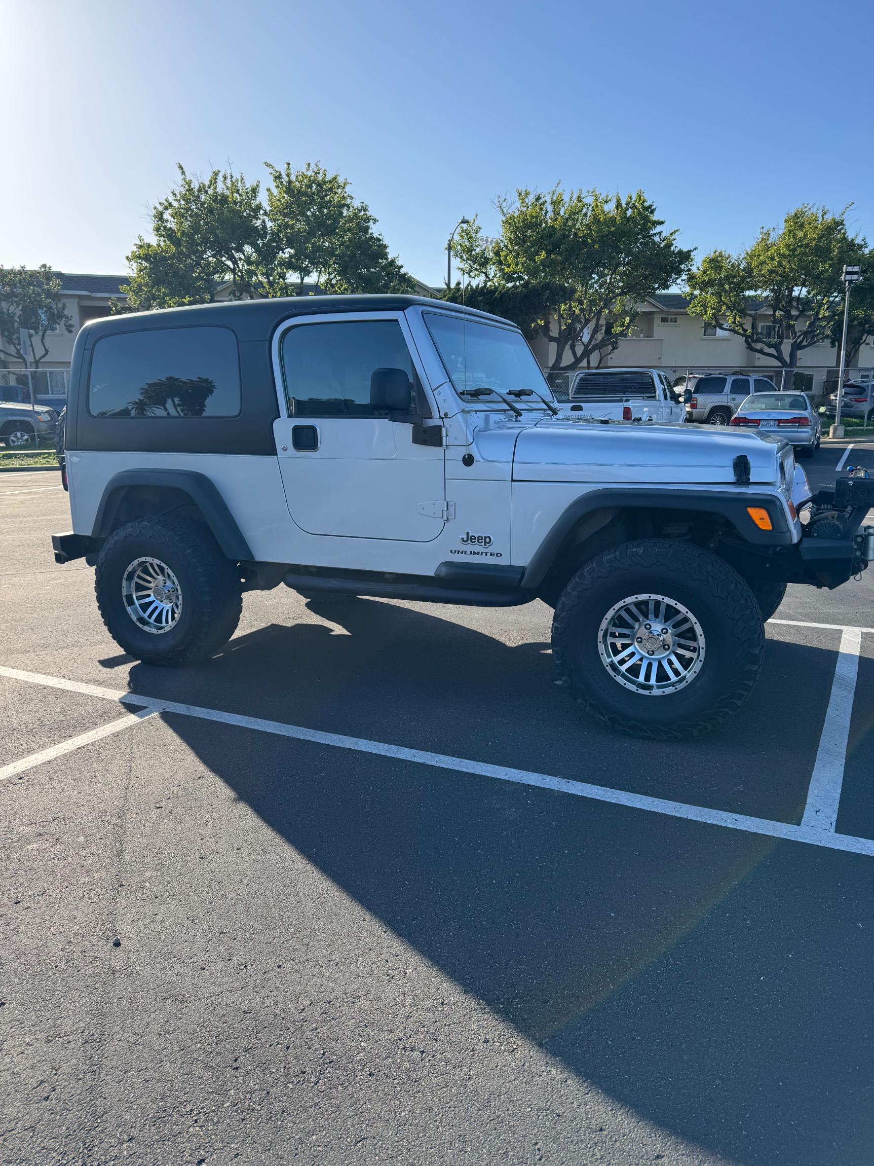 Sold: 2004 Jeep Wrangler Unlimited 4×4 - 3