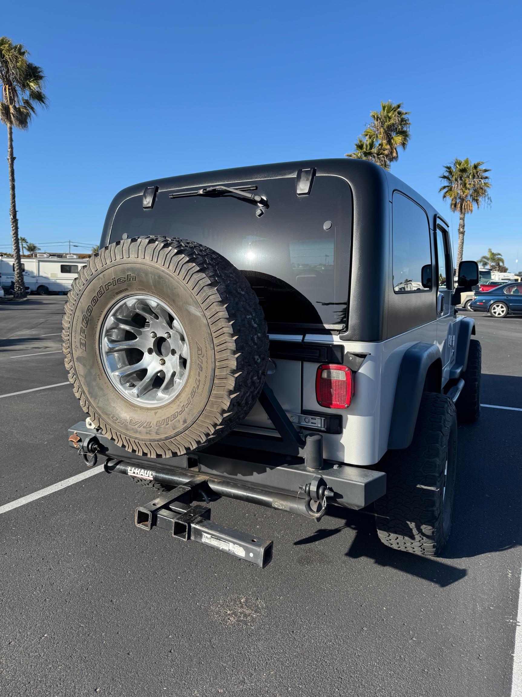 Sold: 2004 Jeep Wrangler Unlimited 4×4