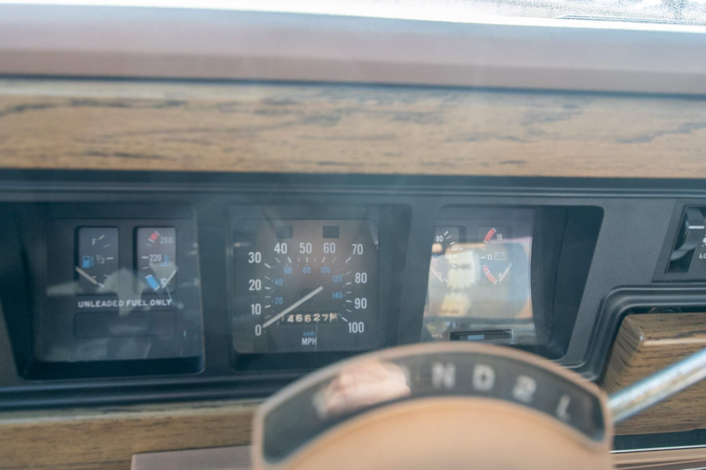 Sold: Custom 1987 Jeep Grand Wagoneer SJ