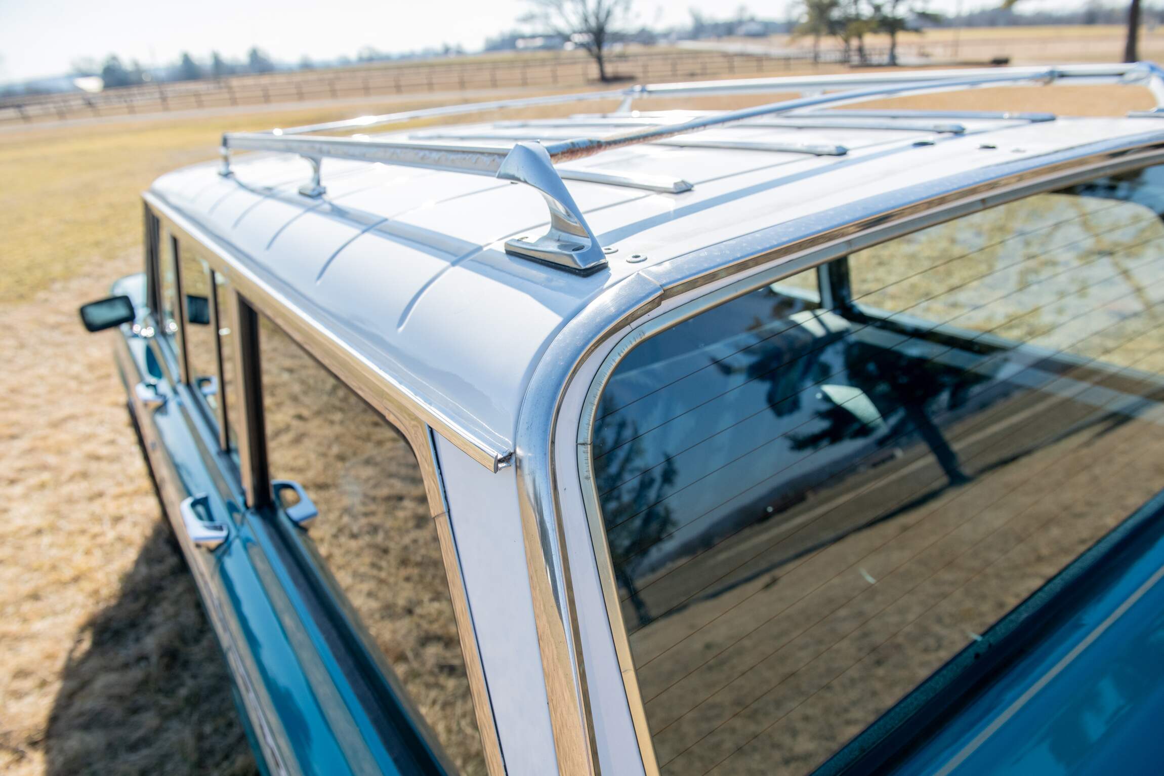 Sold: Custom 1987 Jeep Grand Wagoneer SJ