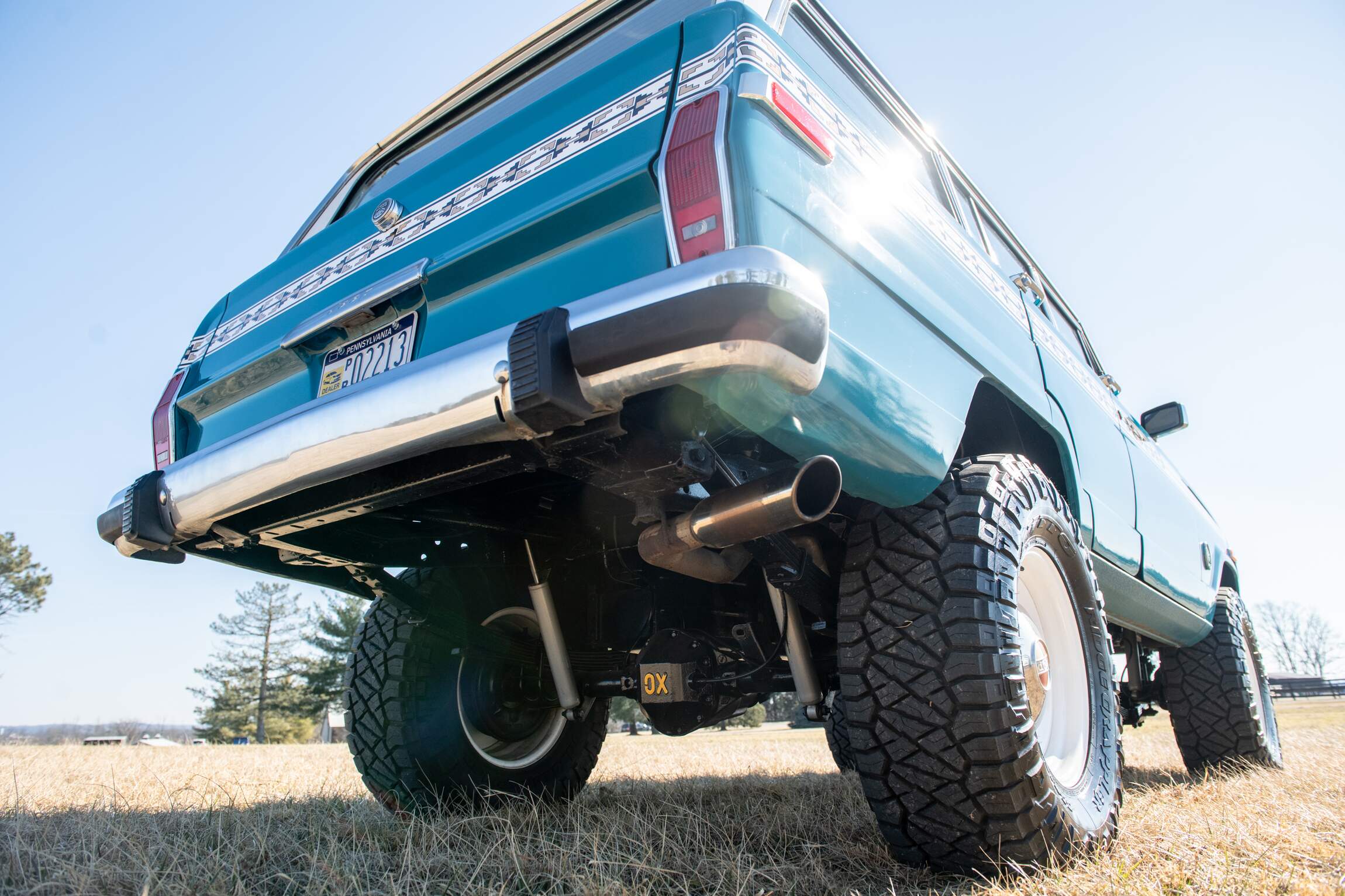 Sold: Custom 1987 Jeep Grand Wagoneer SJ