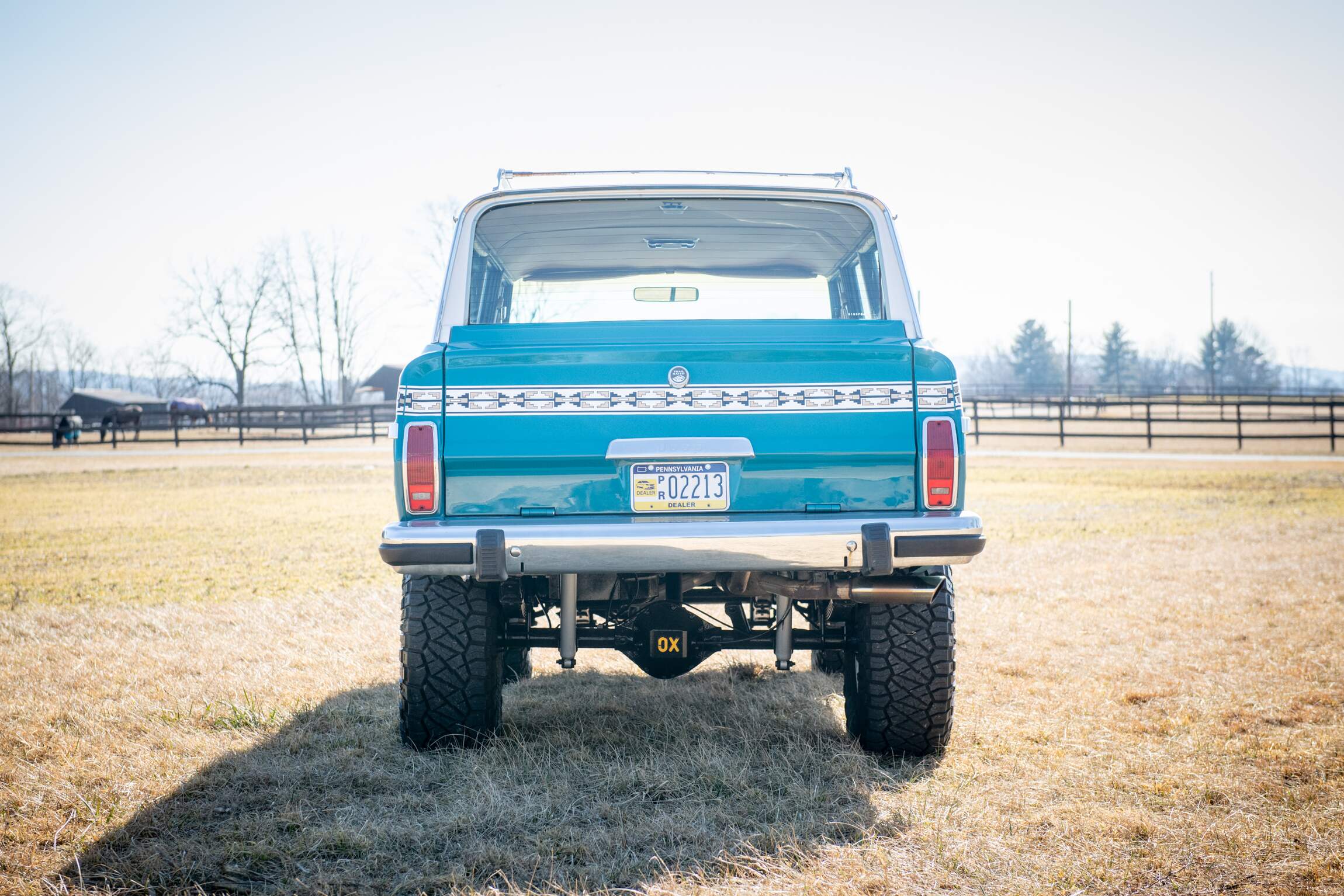 Sold: Custom 1987 Jeep Grand Wagoneer SJ