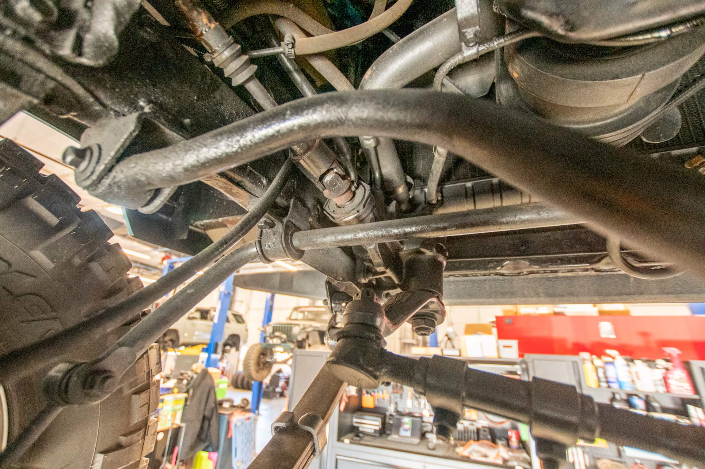 Sold: Custom 1987 Jeep Grand Wagoneer SJ