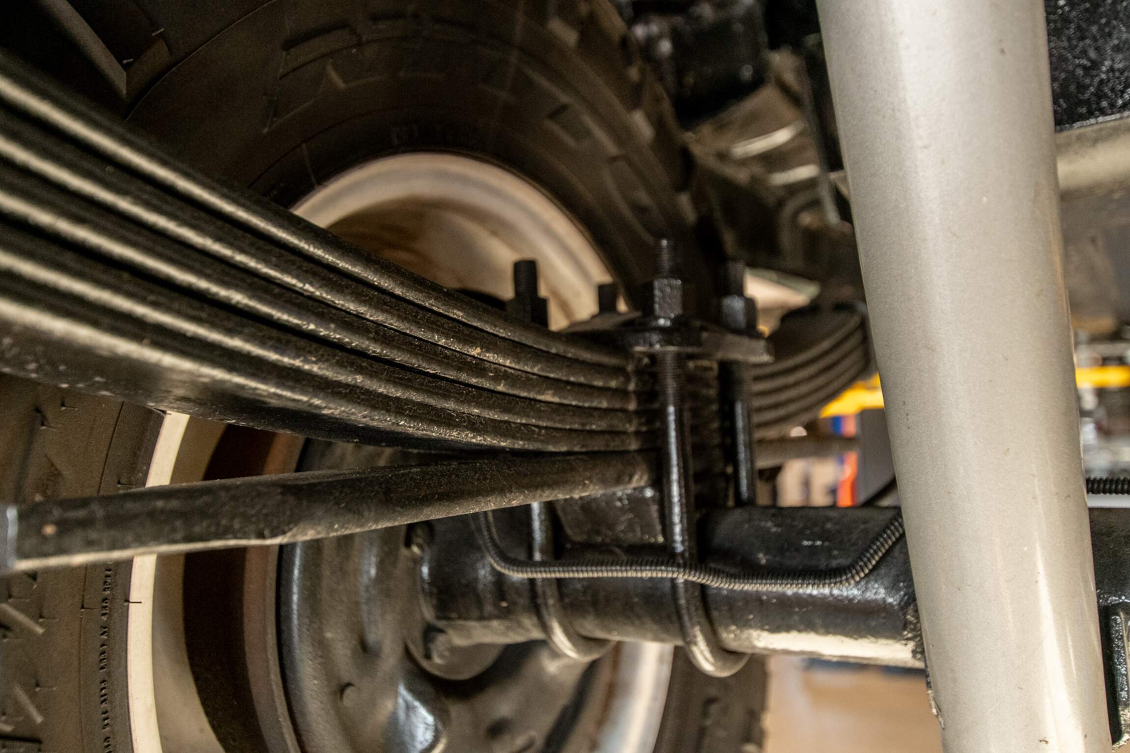 Sold: Custom 1987 Jeep Grand Wagoneer SJ