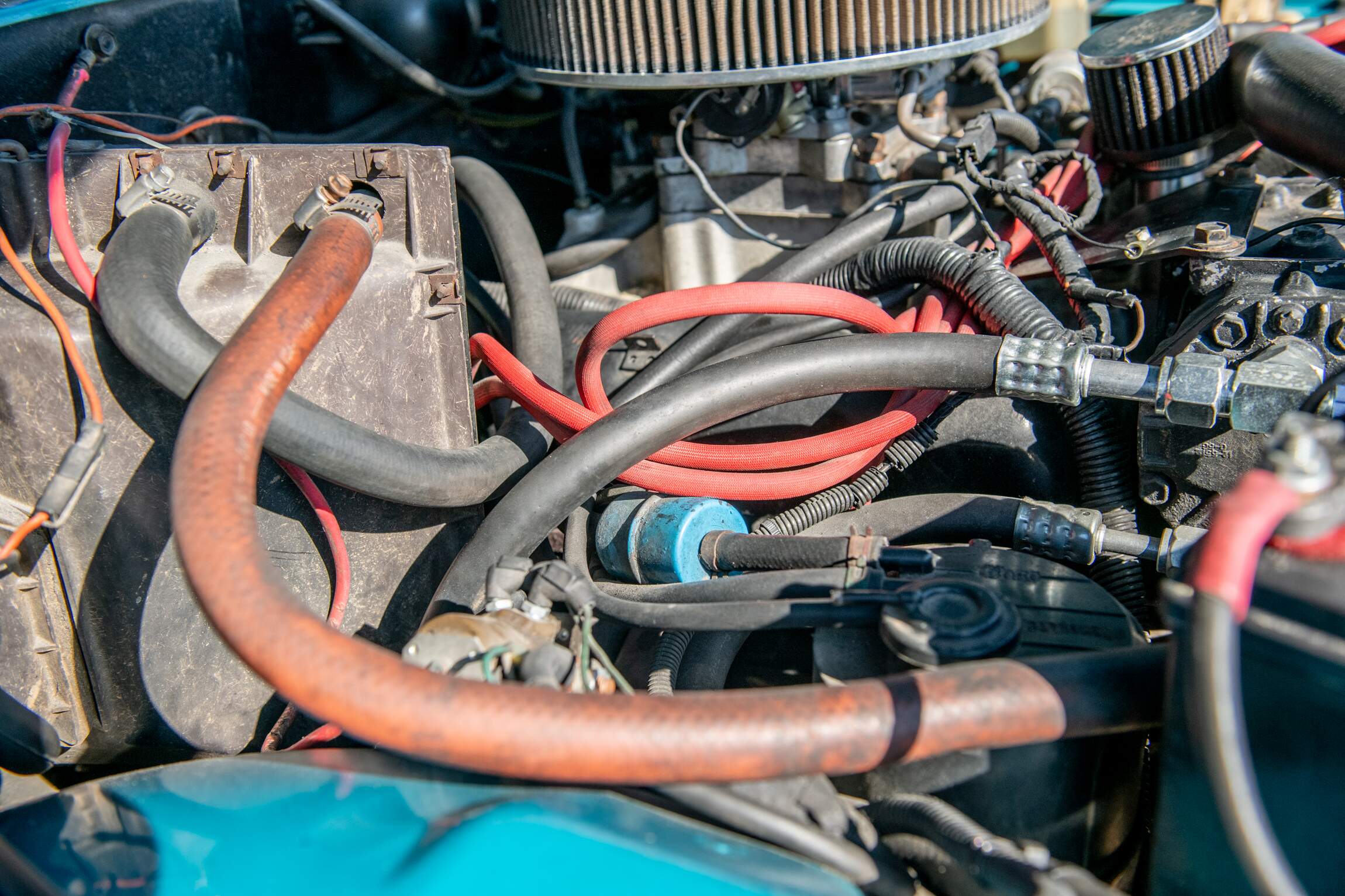 Sold: Custom 1987 Jeep Grand Wagoneer SJ